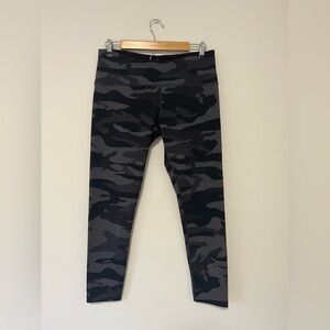 Tuff Athletics Black and Gray Camo Leggings